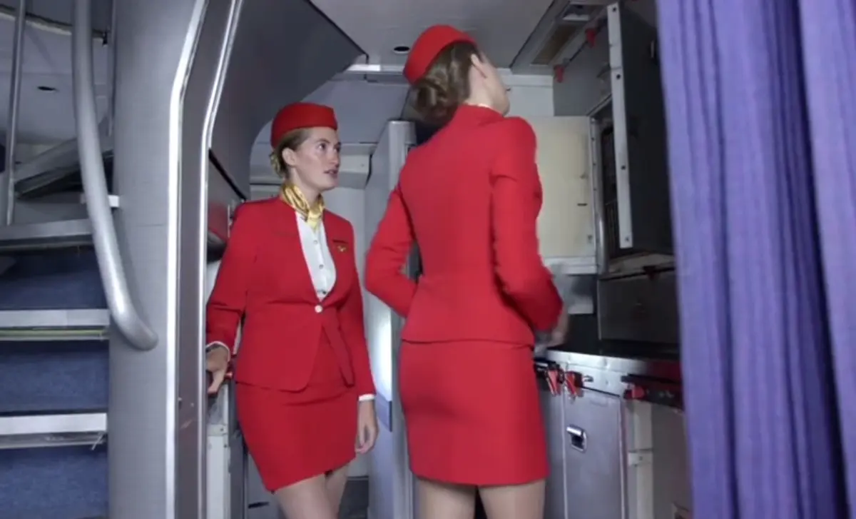 《法国空姐2019(多塞尔航空)》资源下载-法国空姐高清完整版免费在线观看-多塞尔航空电影全集手机播放